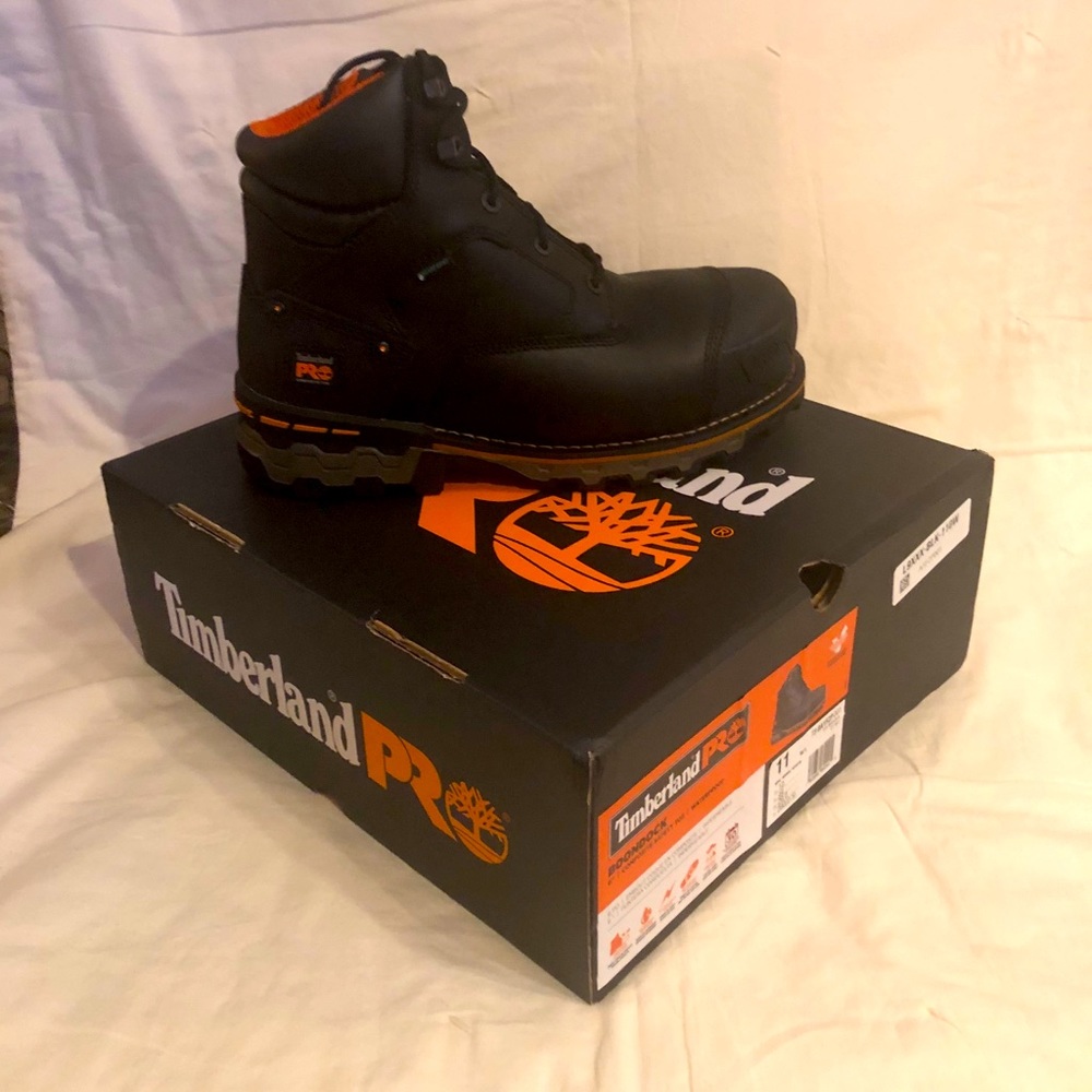 Timberland Pro 6” Boondock NWT